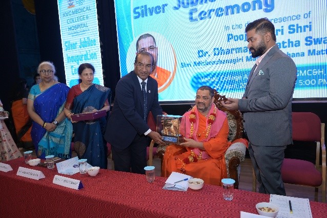 silver jubilee_26(2)